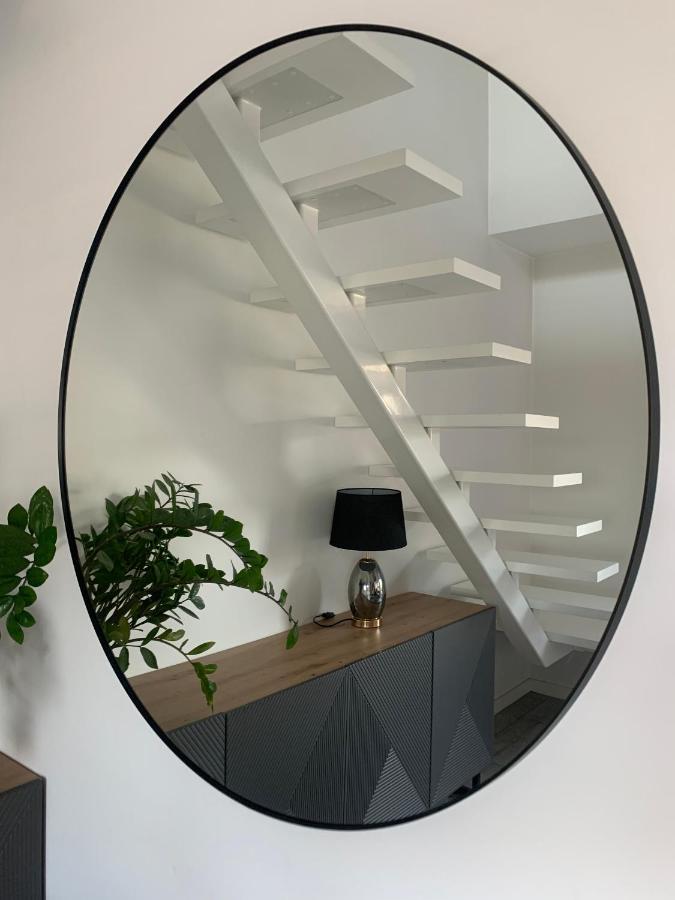 Ekskluzywny Penthouse Z Ogrodem W Centrum Lodzi エクステリア 写真