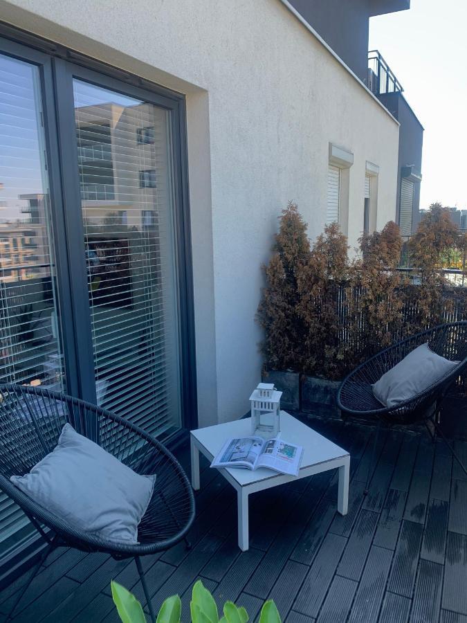 Ekskluzywny Penthouse Z Ogrodem W Centrum Lodzi エクステリア 写真
